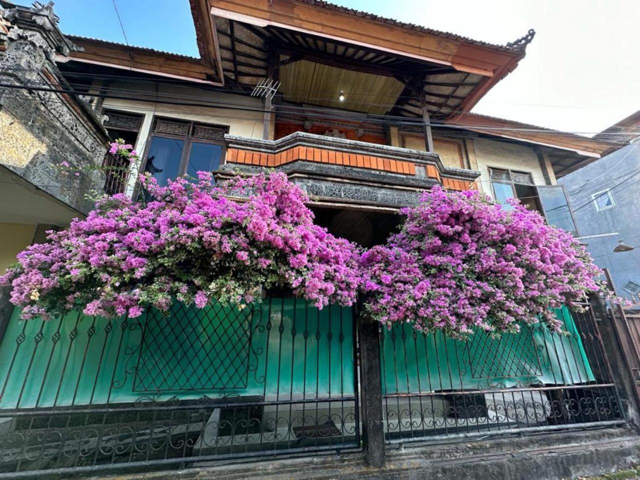 Rodin Bali Asrama *