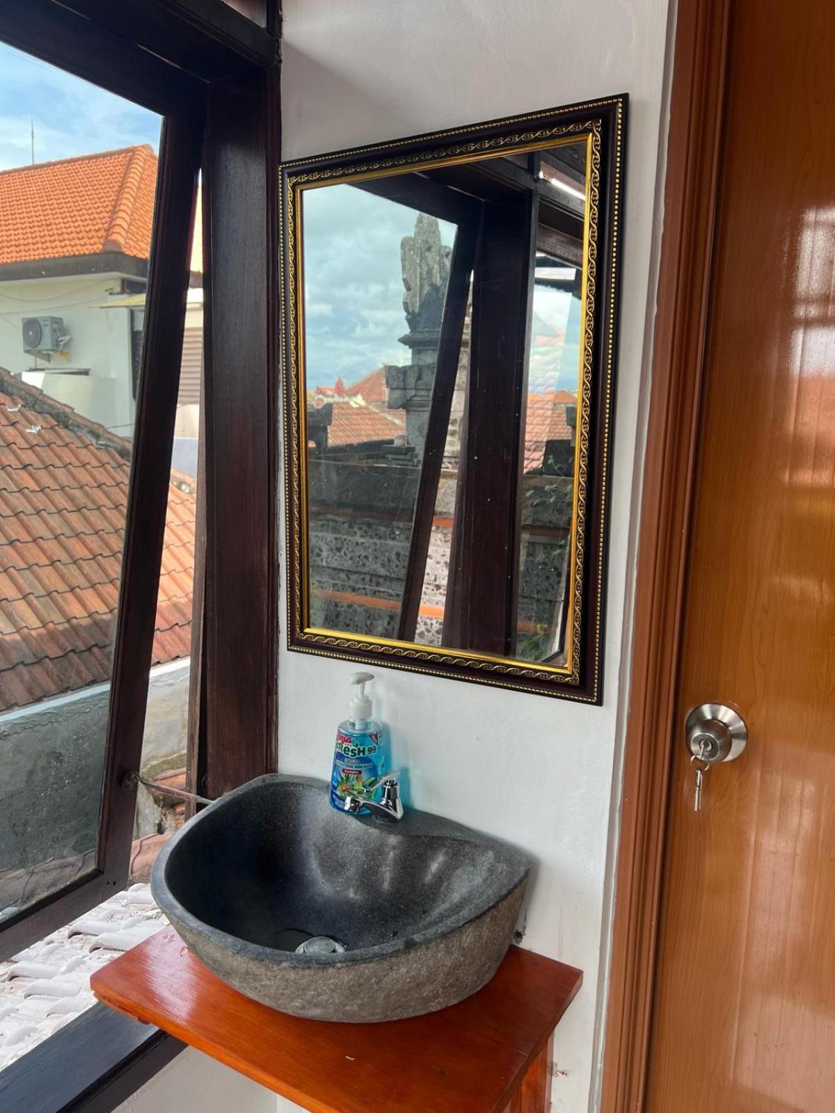 Rodin Bali Hostel Seminyak (Bali)
